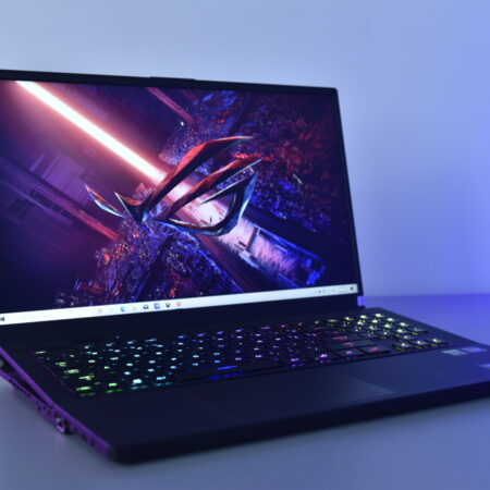 Asus Rog Zephyrus S17 Gx703 H15