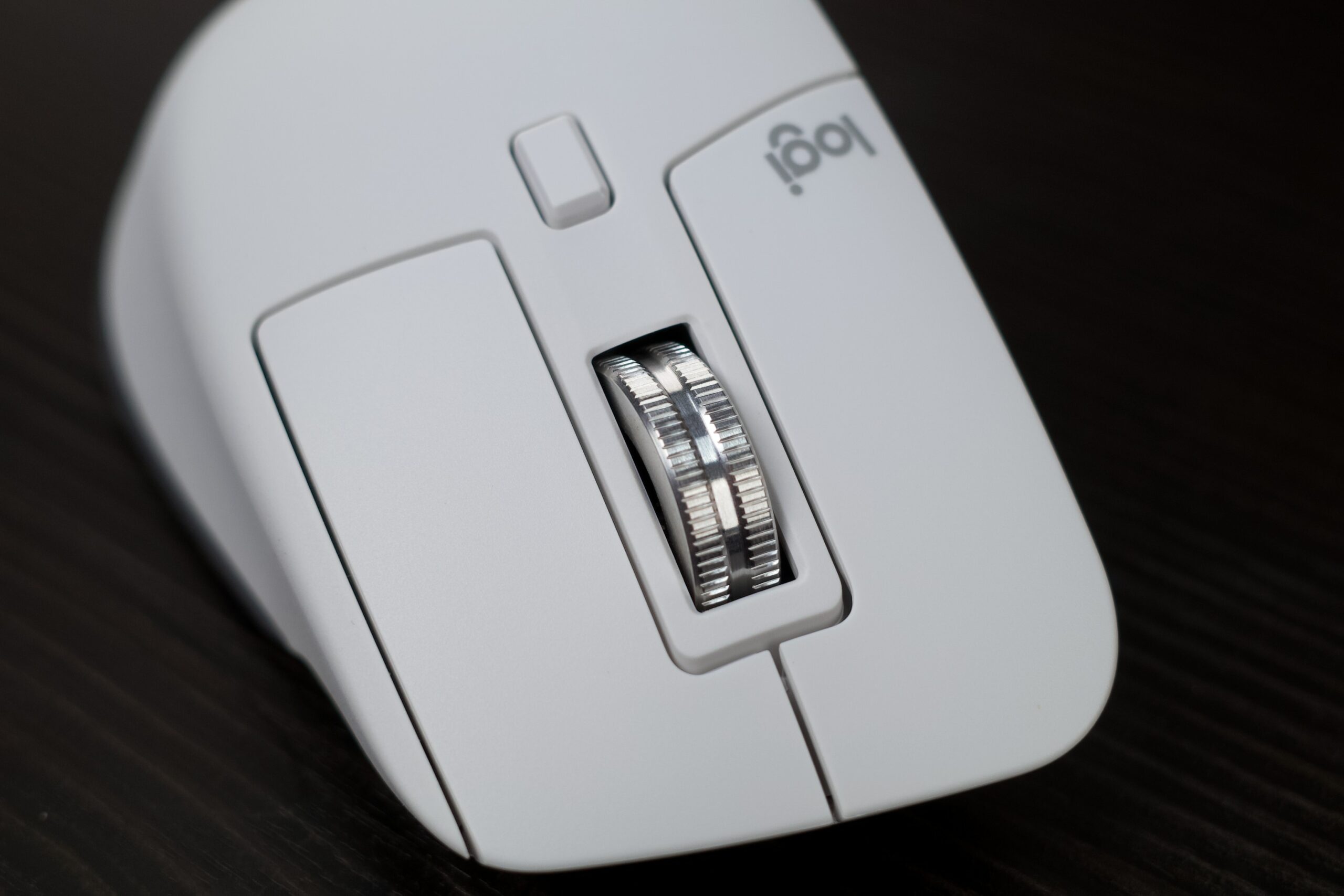 Trên Tay Logitech Mx Master 3S: Màu Trắng Trang Nhã, Nút Bấm Rất Êm, Độ Nhạy Cao Hơn Và Chỉnh Được