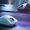 Razer Mang Huyền Thoại Chuột Gaming Siêu Nhẹ Trở Lại Razer Deathadder V3 Pro