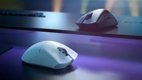 Razer mang Huyền Thoại chuột Gaming siêu nhẹ trở lại - Razer DeathAdder V3 Pro