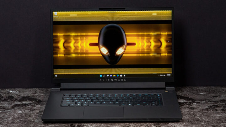 Alienware m17 R5 (AMD) (2022) Review - Dell's most modern gaming laptop