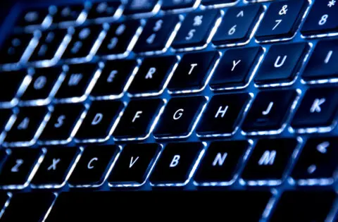 Cách thêm và thay đổi bố cục bàn phím trong Windows 11