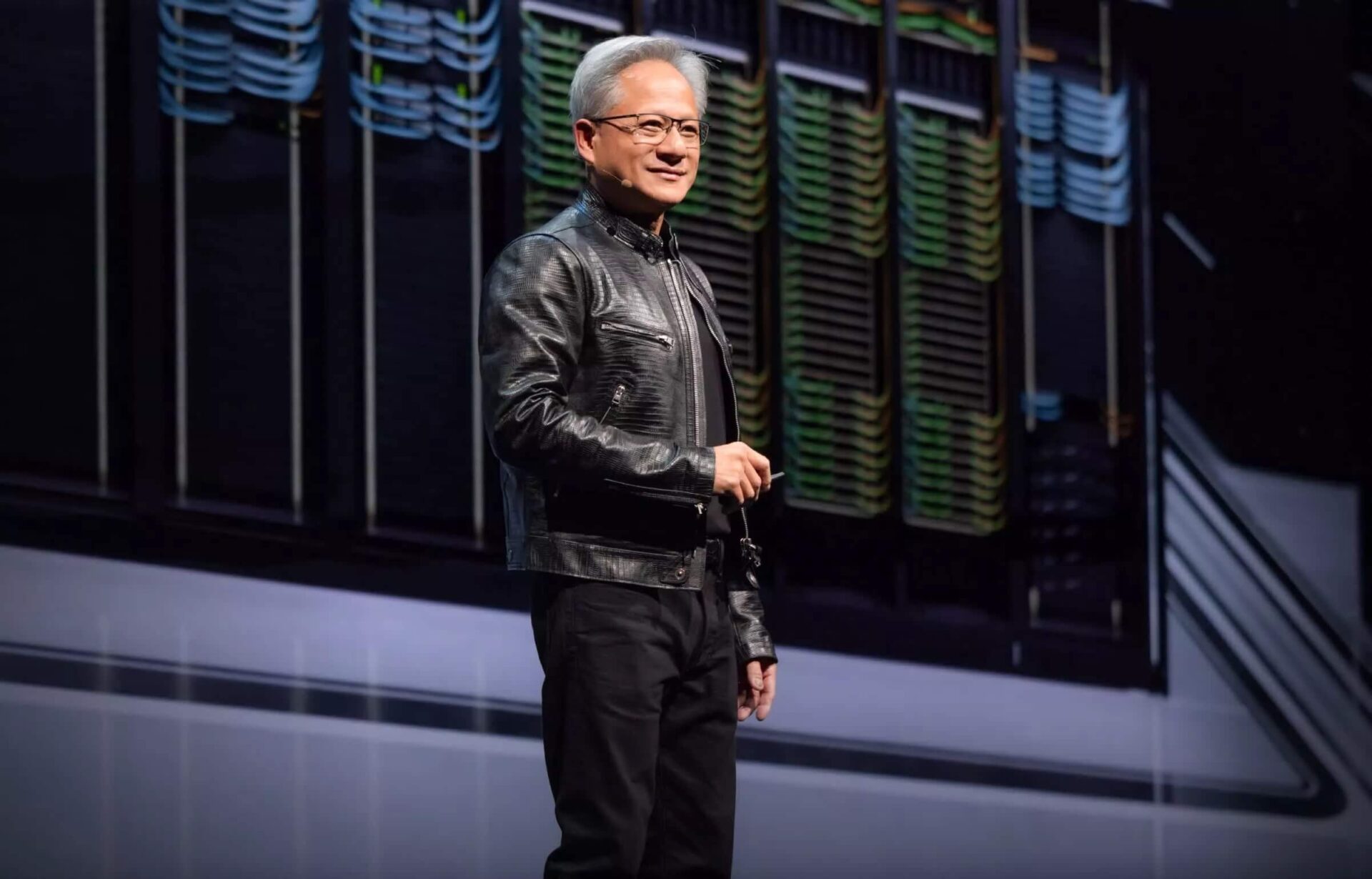 Nvidia Ra Mat Blackwell Ultra B300 Ai Gpu Va Ke Hoach Phat Trien Vera Rubin The He Tiep Theo Featured Nvidia Ra Mắt Blackwell Ultra B300 Ai Gpu Và Kế Hoạch Phát Triển Vera Rubin Thế Hệ Tiếp Theo