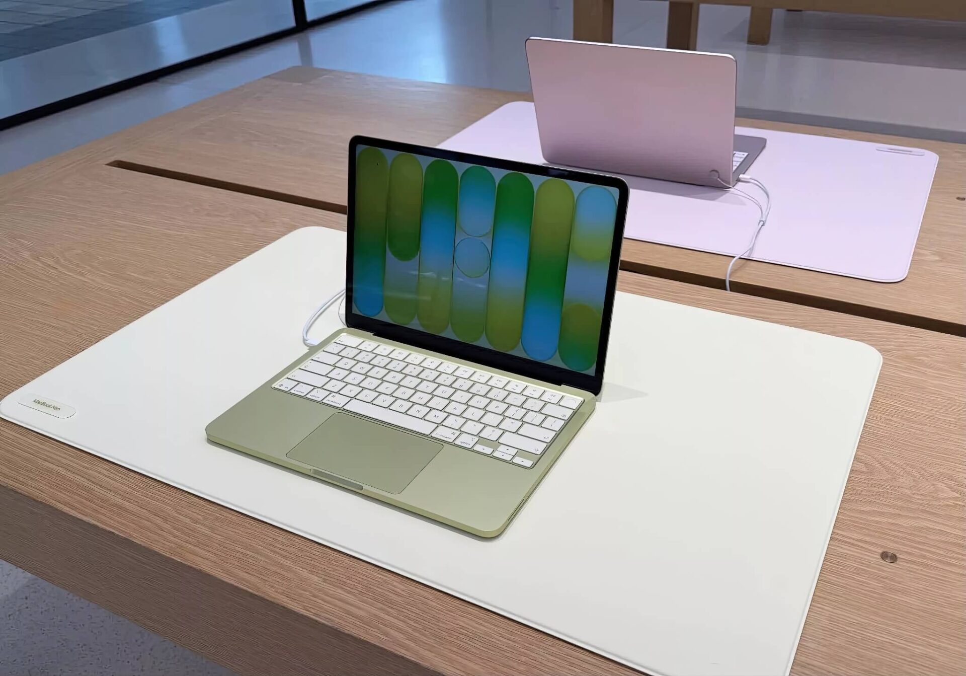 Macbook Neo Va Cu Soc 500 Usd Lam Rung Chuyen Gioi Laptop Windows Macbook Neo Và Cú Sốc 500 Usd Làm Rung Chuyển Giới Laptop Windows