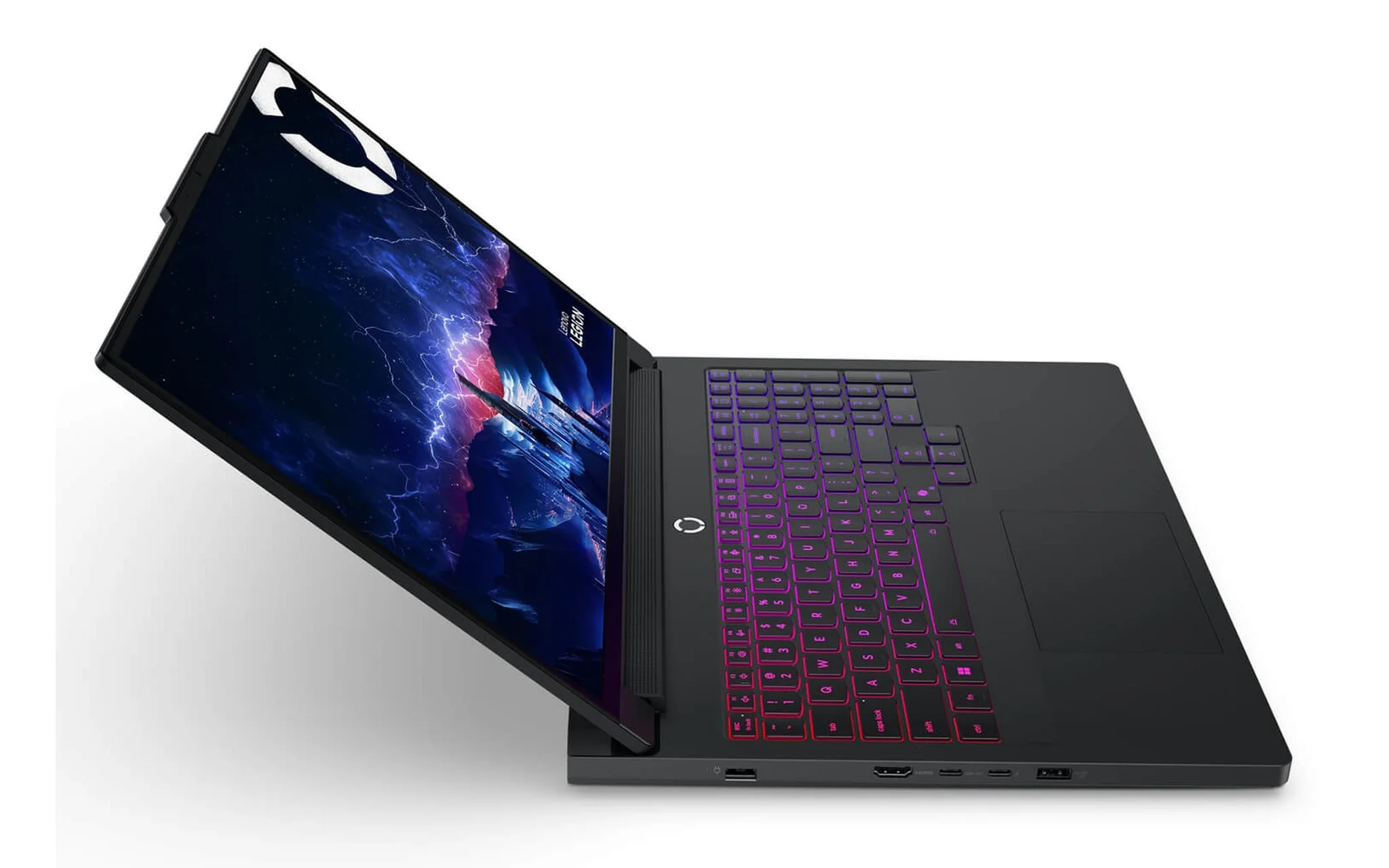 Hệ tản nhiệt Legion Pro 7 gồm những bộ phận phần cứng nào Lenovo Legion Pro 7 nhìn nghiêng thấy cạnh máy và dải cổng kết nối phía sau